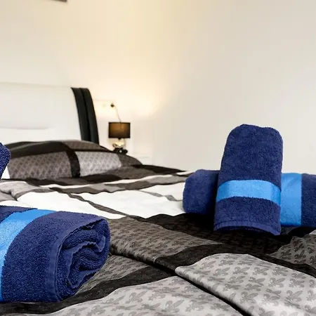 Design Apartment Metzingen Metzingen  Buitenkant foto